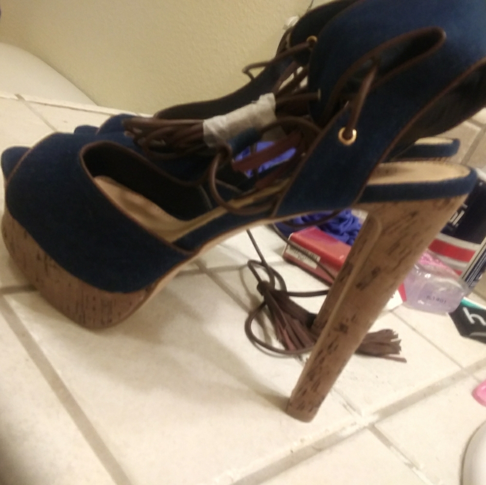 High heels pumps worn 1 night out